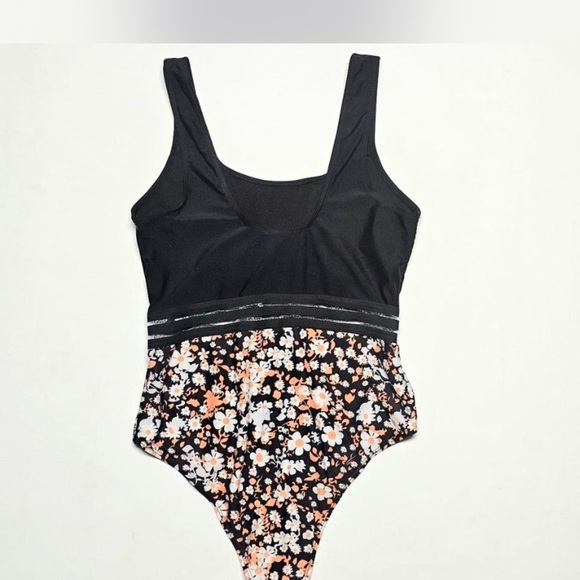 SHEIN Black Floral One-Piece Swimsuit - Picture 1 of 4